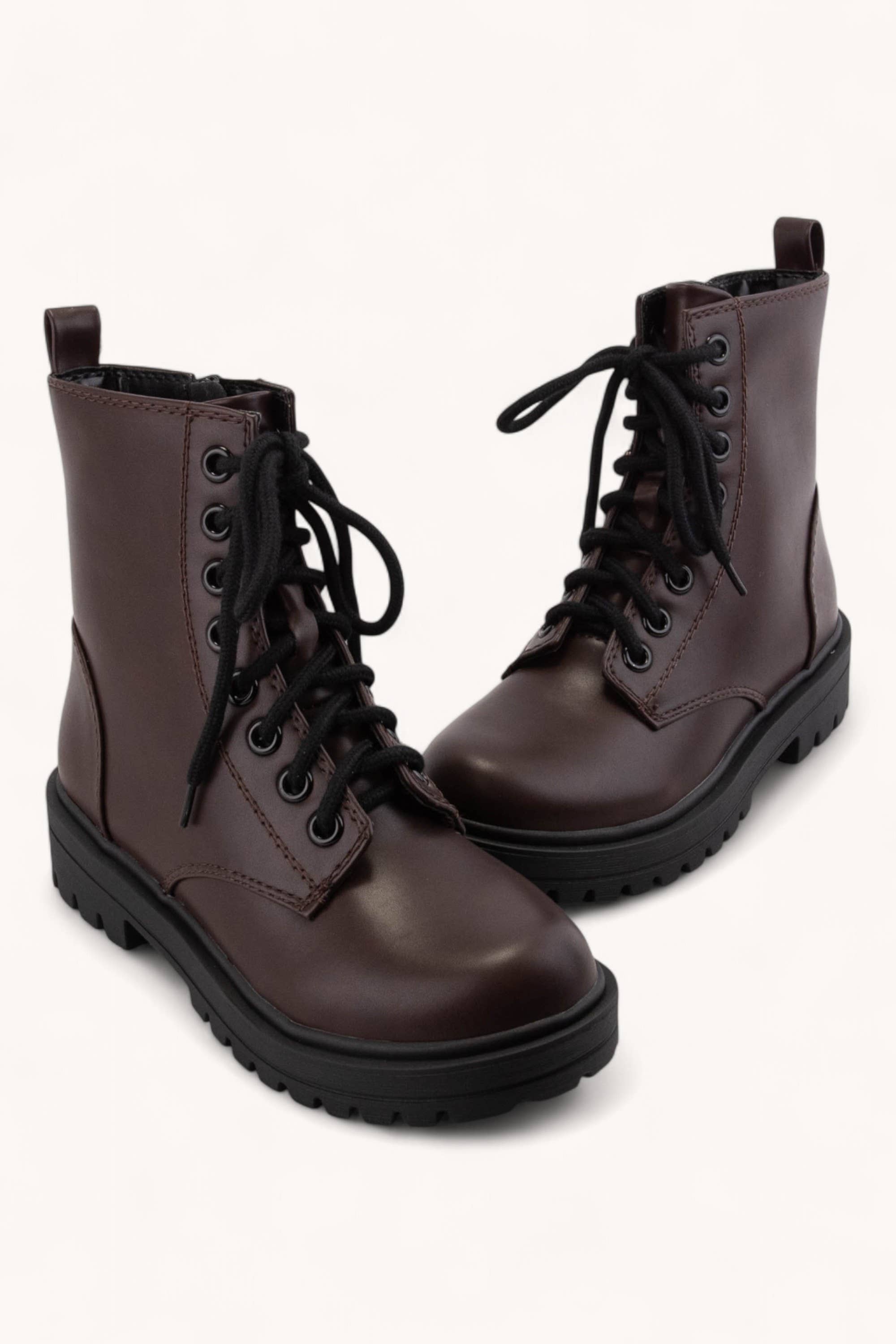 MARROM PROMOÇÃO SEMANAL BOTAS DE COMBATE COM ATACADORES DE 8 FUROS para venda a revendedores na Faire1