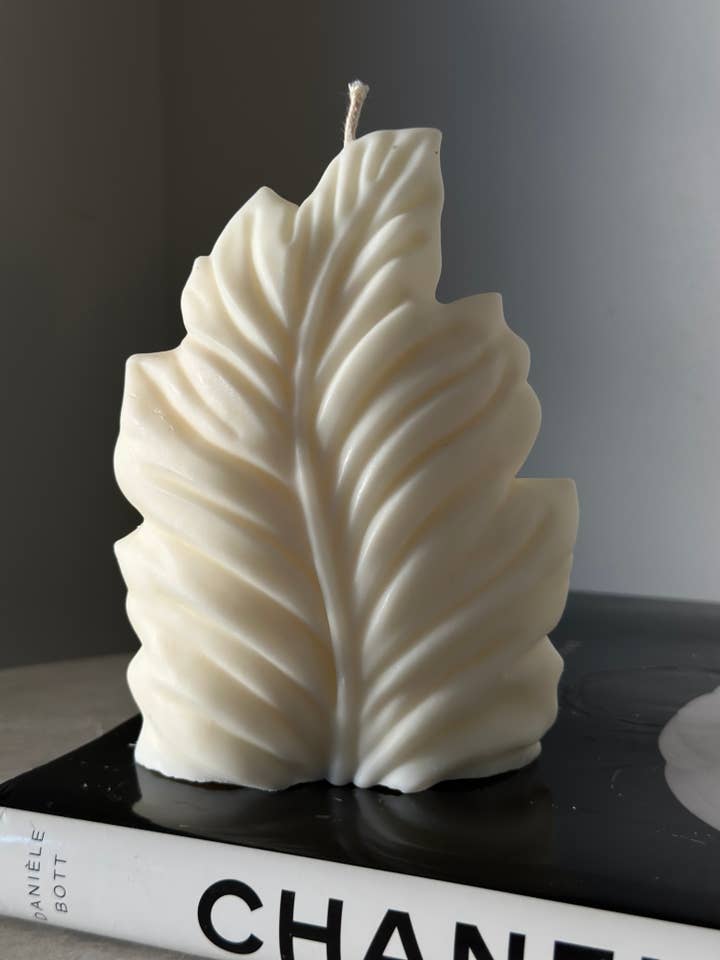 Vela Escultural de Hoja | 6x4in para venta al por mayor de Lumistel