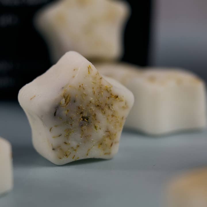 Evening Indulgence Wax Melts - Soy Wax handmade with dried for wholesale by RM Luxury Candles