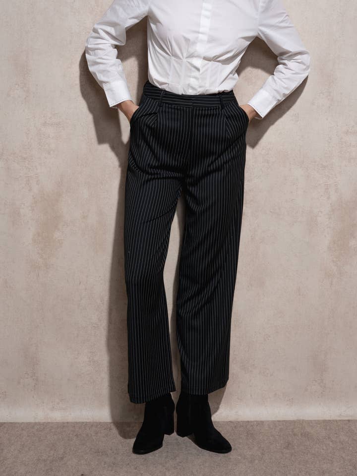 Black 259444 - CALCAS 72%PE 25%RA 3%ET for wholesale on Faire1