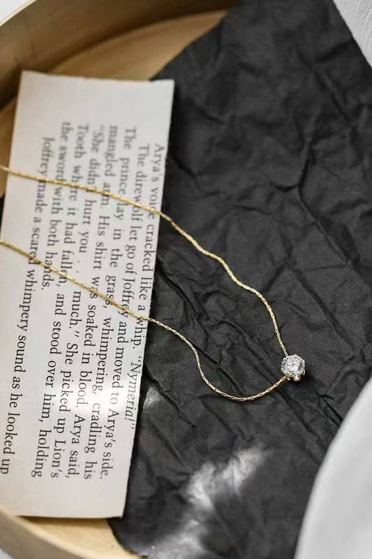 OR COLLIER CLASSIQUE EN ACIER INOXYDABLE 18K SANS TERNISSURE | 40NK385 en vente sur Faire4