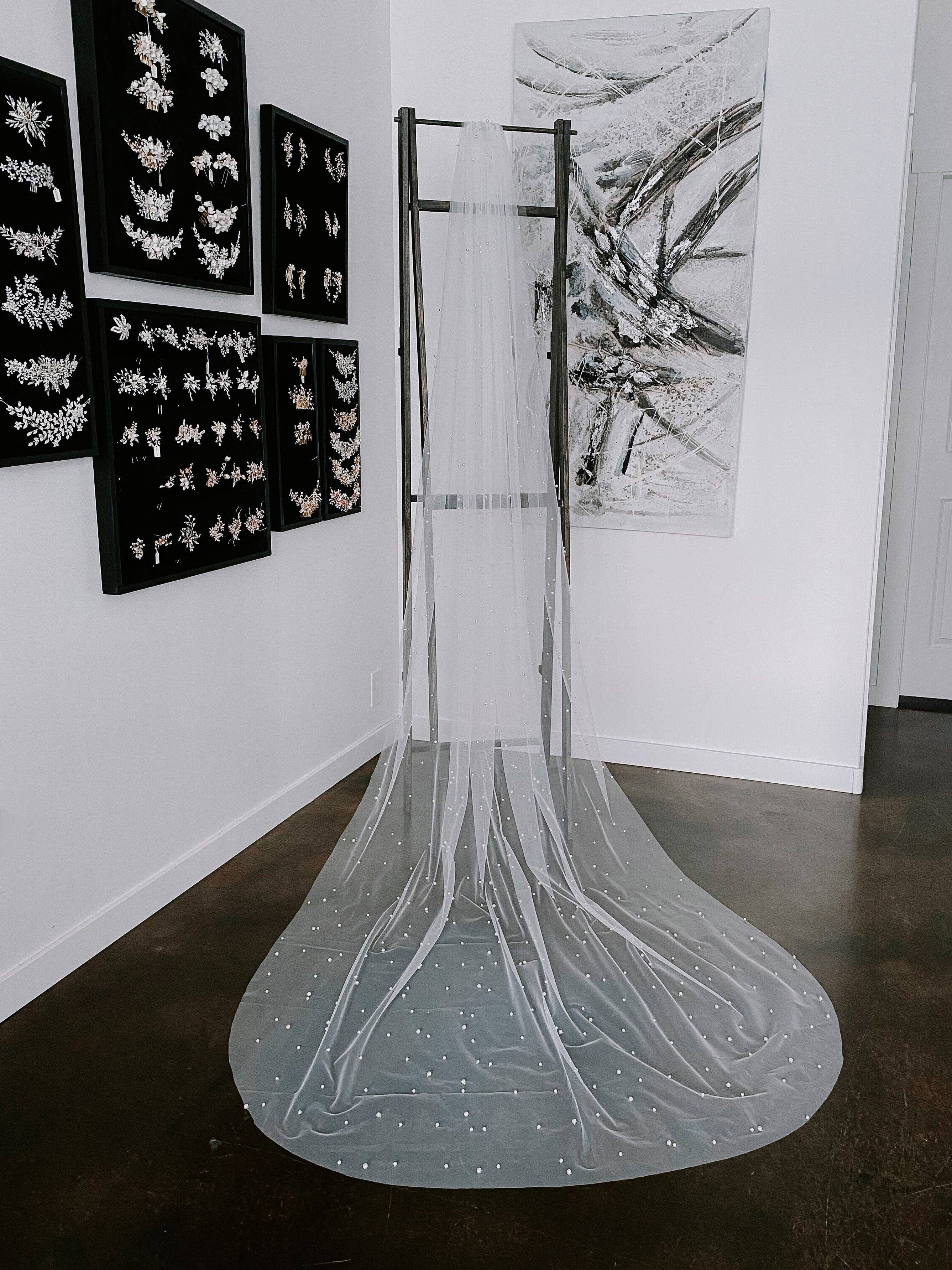 Brides and Belts - Wholesale Veil - Women's - Veil XXV1