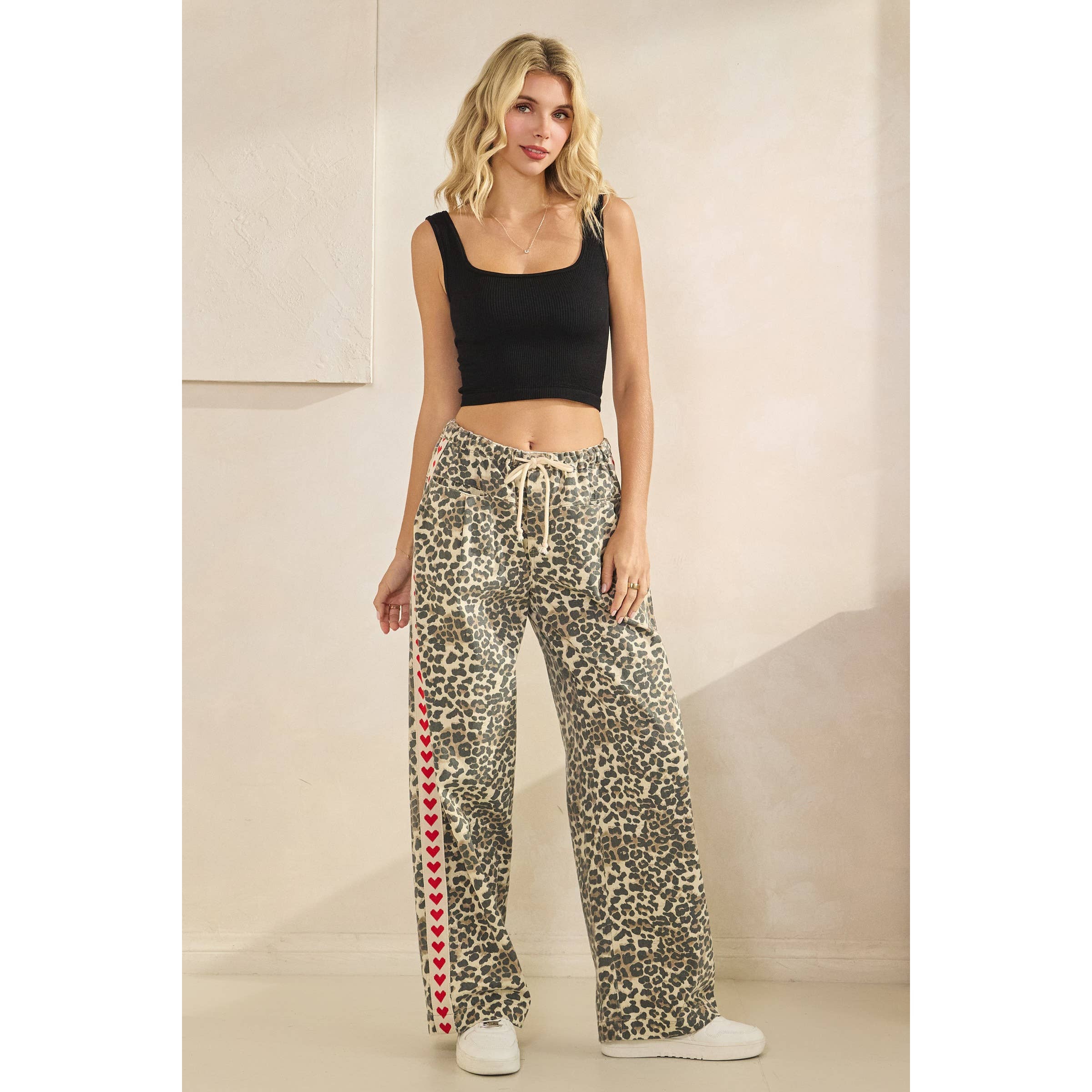 Veveret – wholesale Pants – Women's – Leopard Printed Striped Wide Legged Pants22