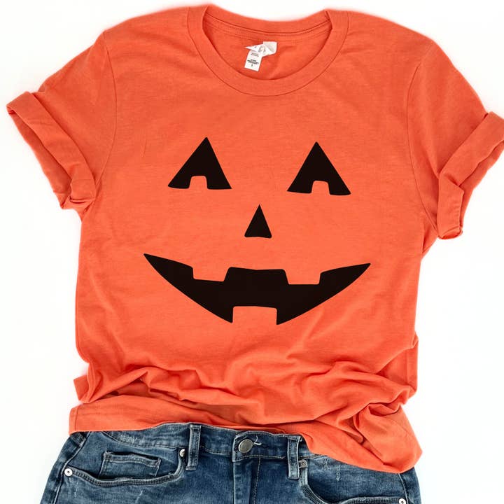 Pumpkin face Halloween graphic t-shirt, Women's Holiday top for wholesale by ATTA TOOD Wholesale