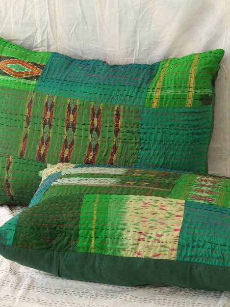 Patchwork Kussenhoes Zijde Hand Kantha Gestikt Kussen voor wholesale door GYPSY STUDIO