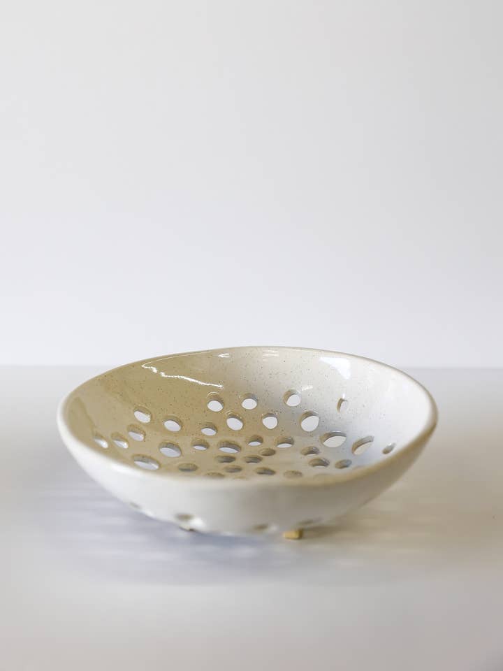Newland Colander | White Speckle for wholesale by Glazed Garage
