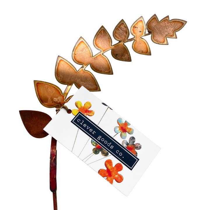 Nuovo prezzo più basso - Fronda di felce in rame medio (lacrima) per la vendita all'ingrosso da parte di Clever Goods by Annabelle Noel Designs