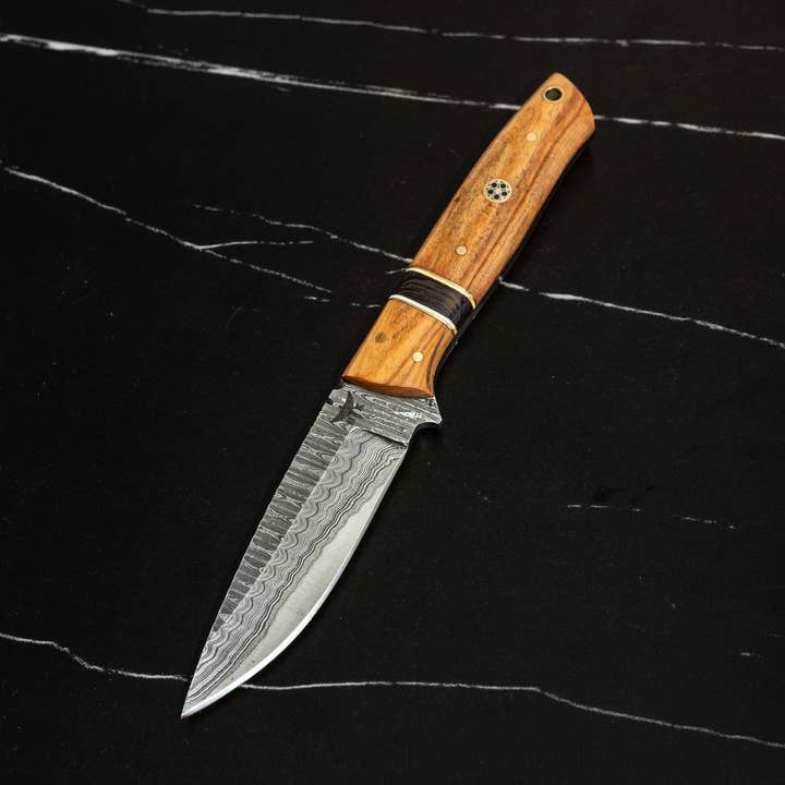 HTK103 for wholesale by HomeTown Knives.