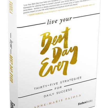 Vivi il tuo giorno più bello di sempre: trentacinque strategie per il successo quotidiano per la vendita all'ingrosso da parte di Best Day Ever