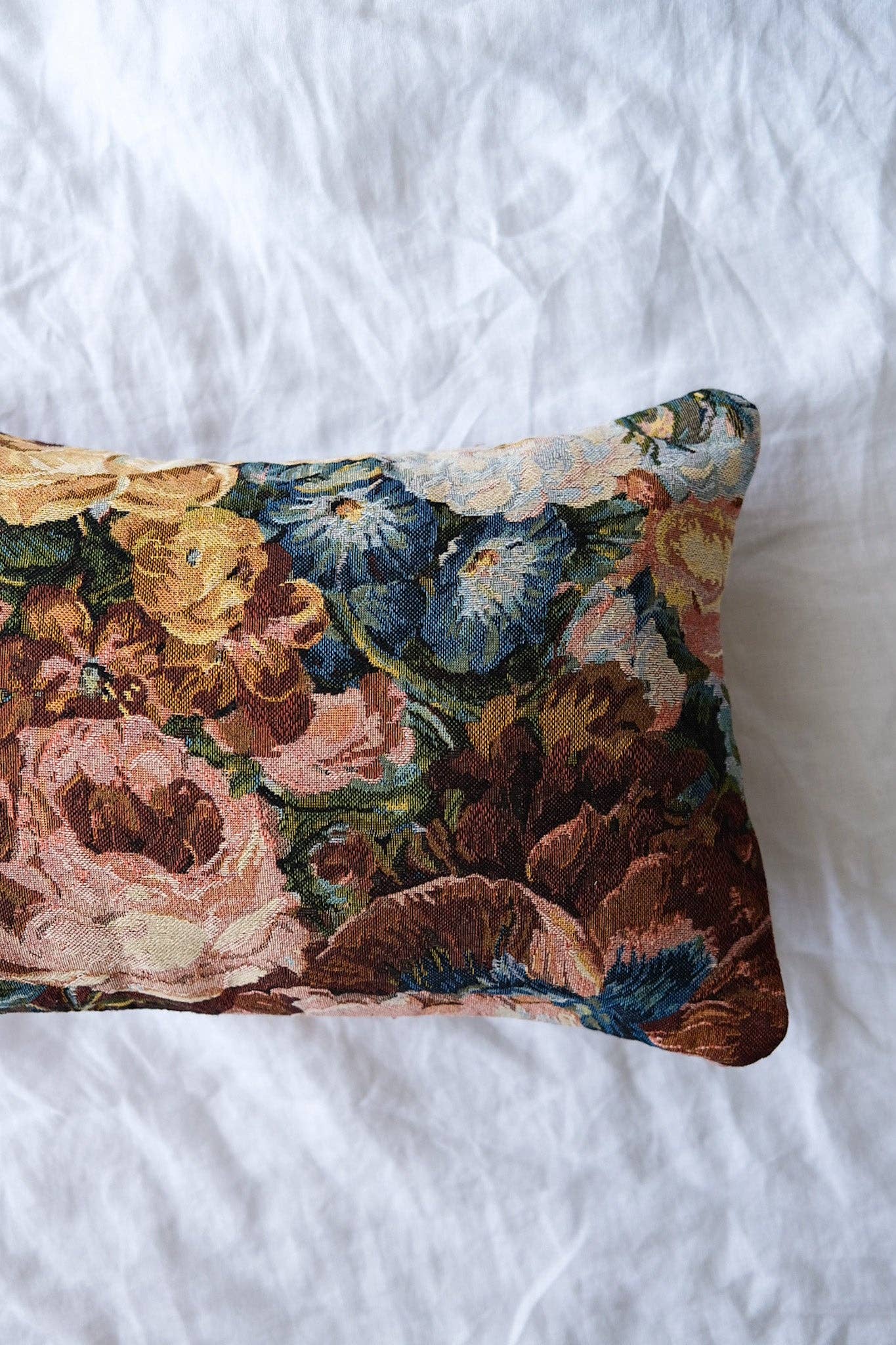 Twenty Third by Deanne - Wholesale Lumbar Pillow - Rosalie Reversible Tapestry Lumbar4