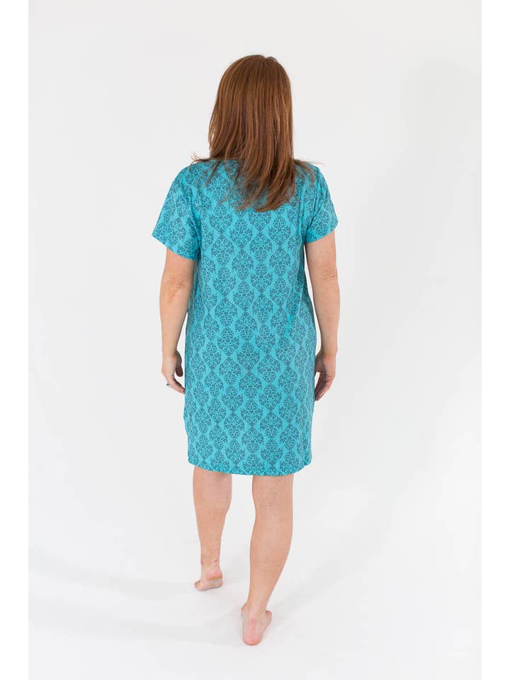 Aegean Apparel - Wholesale Robe - Women's - Damask Print Hacci Zip Robe1