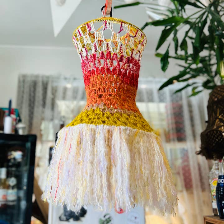 Made by MANAGERIE - Wholesale Lamp Shade - Lampshade for pendant light - handmade1