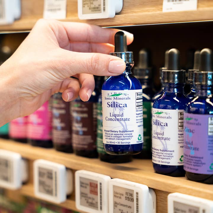 White Ionic Liquid Silica for wholesale on Faire3