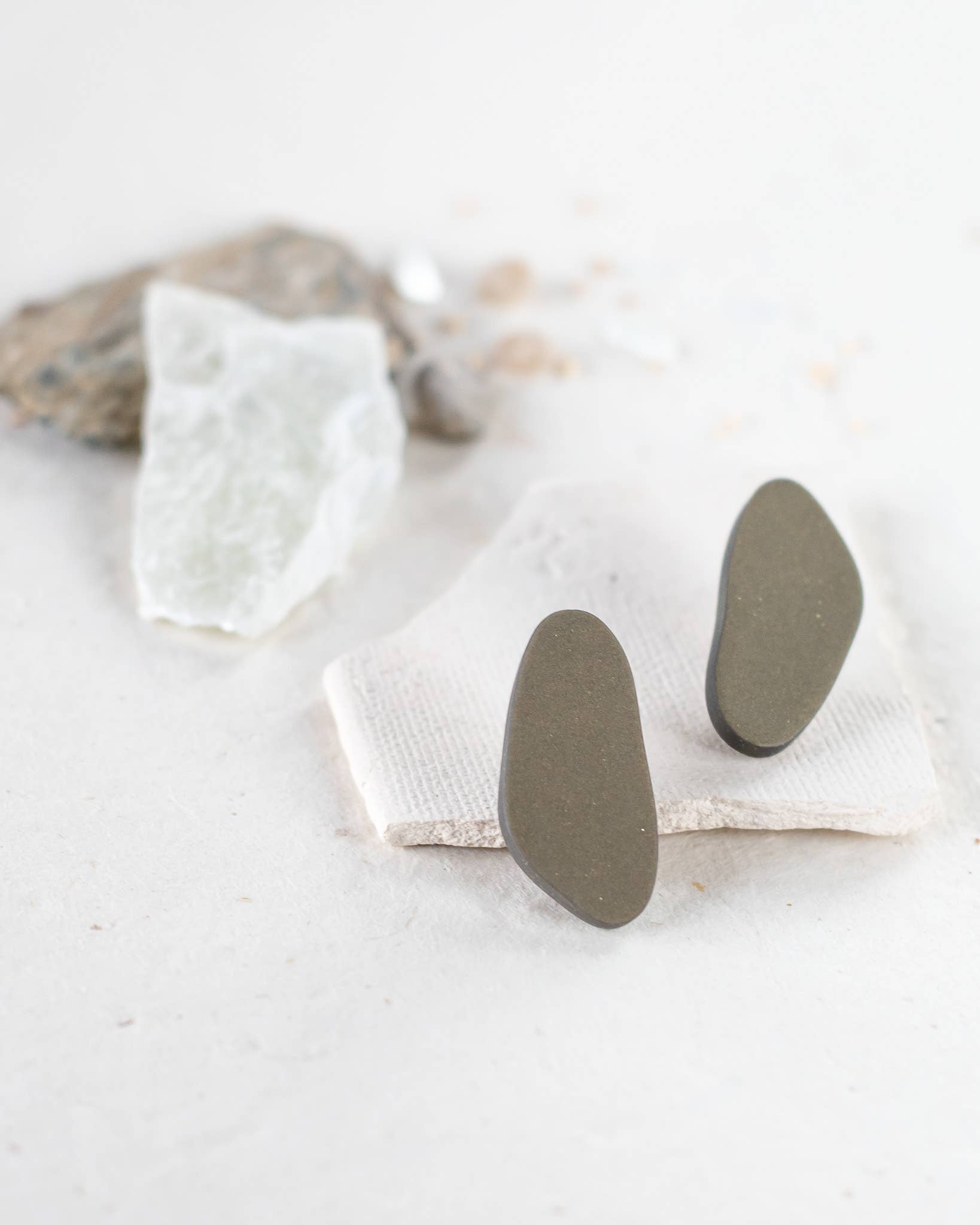 Inimini Homemade – wholesale Solitärörhängen – ekologisk: lång studieresa8