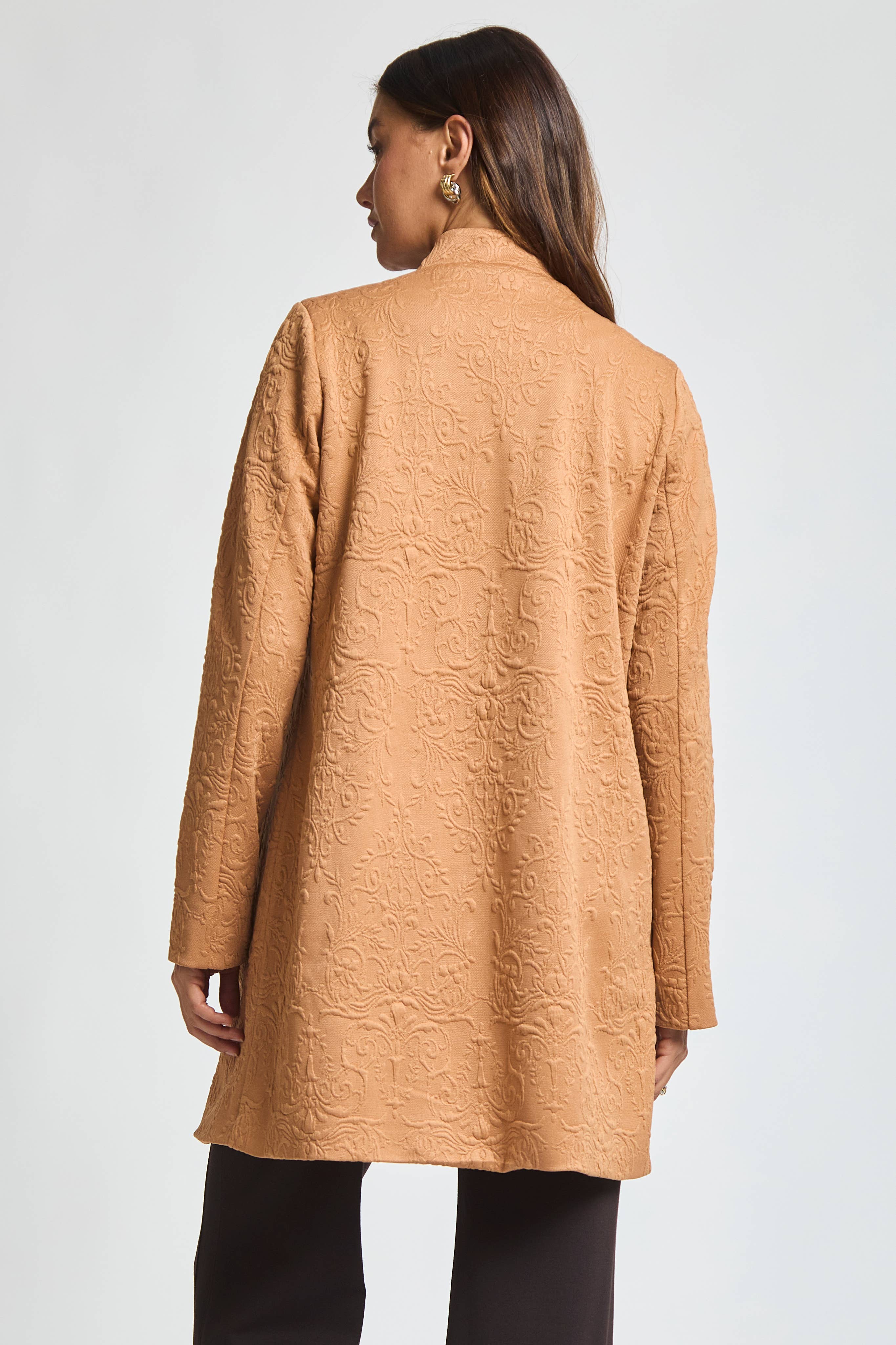 Dear Scarlett - Vente Manteau – femme - Manteau Midi Jacquard Élégant7