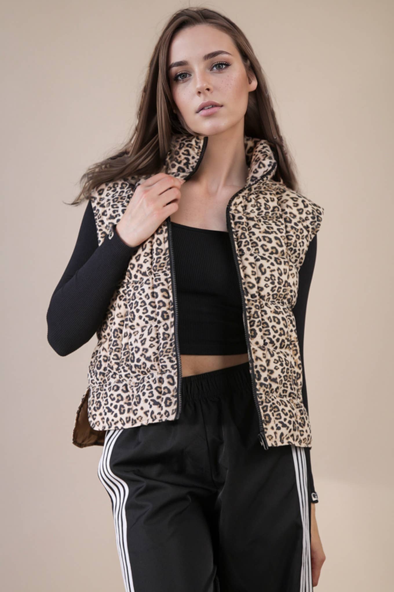 VERY J - Wholesale Outerwear Vest - Women's - NJ90282-Solid & Leopard Puffer Padded Warm Vest12