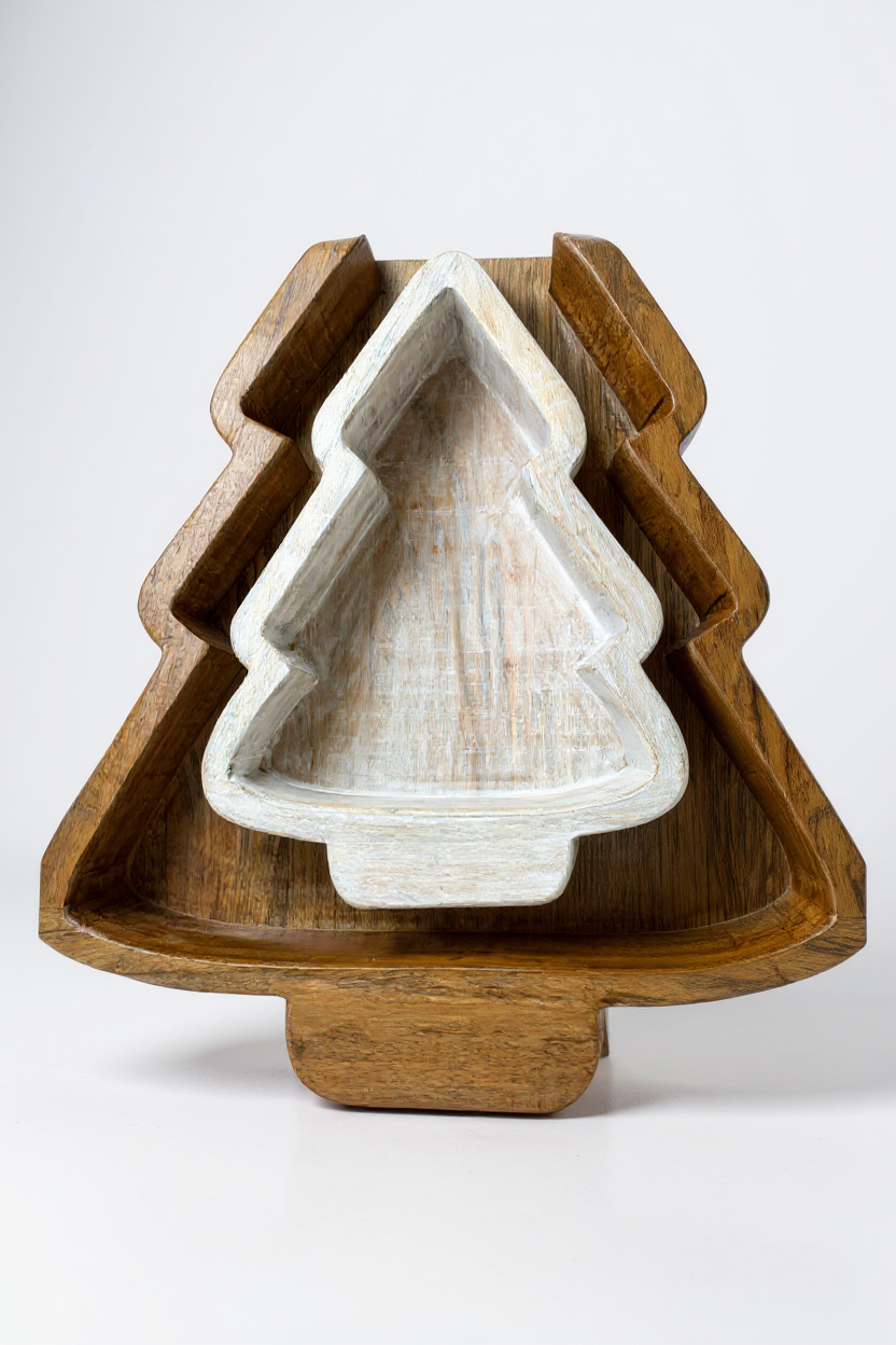 Made Market Co. - Venta al por mayor Bandejas/platos/boles decorativos - Cuenco pequeño para amasar con forma de árbol de Navidad, color blanco lavado1