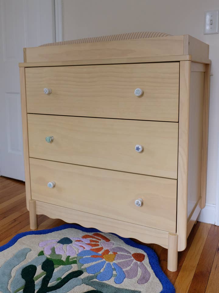 Porcelain Drawer Pull for wholesale by Cosmos Pottery