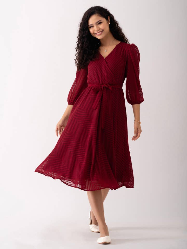 STYLE INSTANT - Wholesale Dress - Women's - Maroon Oak Chiffon Brasso Swiss Dot V-Neck Dress