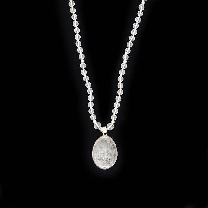 Mala d'œuf Yoni en cristal pur facetté en quartz clair - Collection Luxe pour la vente par Yoni Crystals