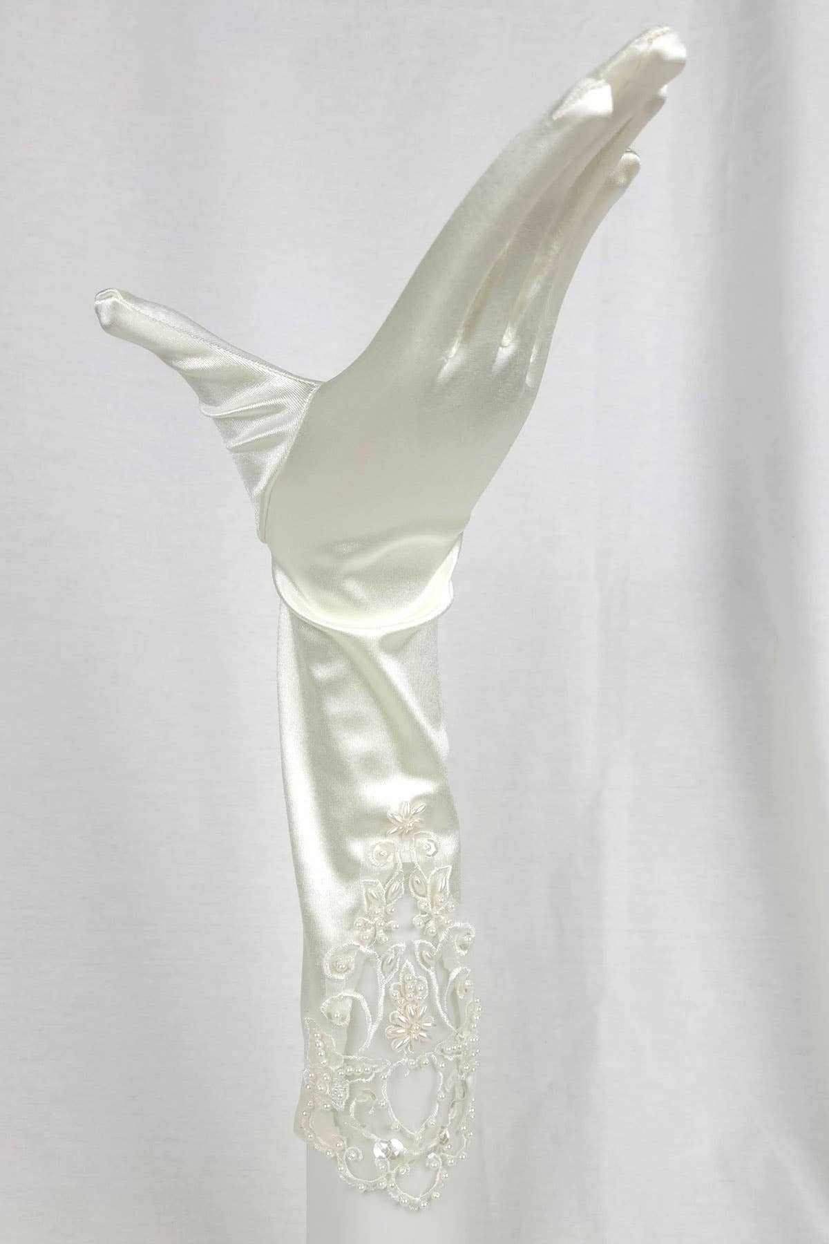 Chicas - Wholesale Gloves – Women's - Pair of Long Satin Gloves With Lace and Pearls G4388BL2