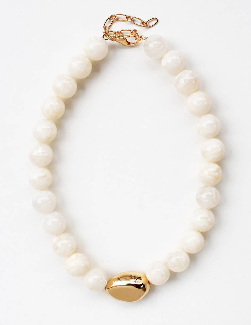 Pretty Persuasions - Vente Collier de perles - Collier à perles avec accent œil doré N254312