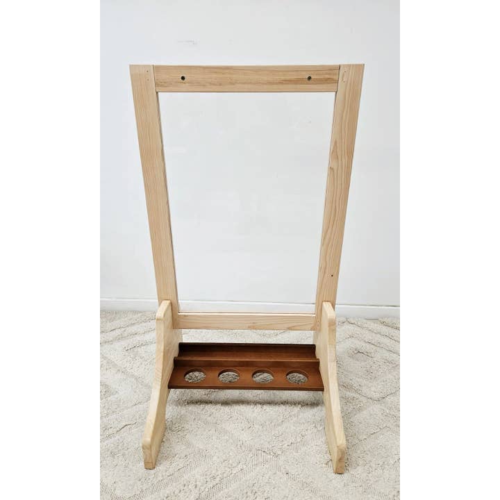 QToysUSA - Wholesale Easel - Toddler Perspex Easel3