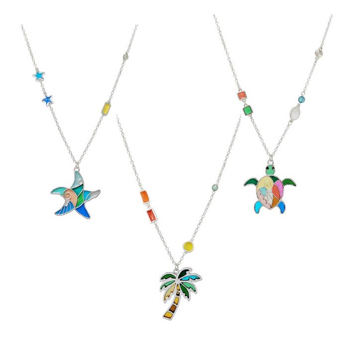 COLLIER EN VITRAIL ÉTOILE DE MER/PALMIER/TORTUE 3 PIÈCES pour la vente par Coronet Jewelry & Accessories