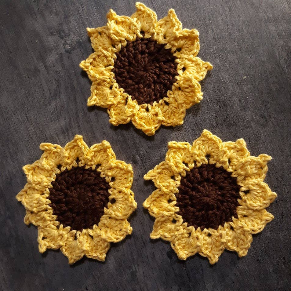 Clover Garden Crafts - Vente Sous-verre - Dessous de verre ronds en crochet tournesol 100 % coton, 12,7 cm1