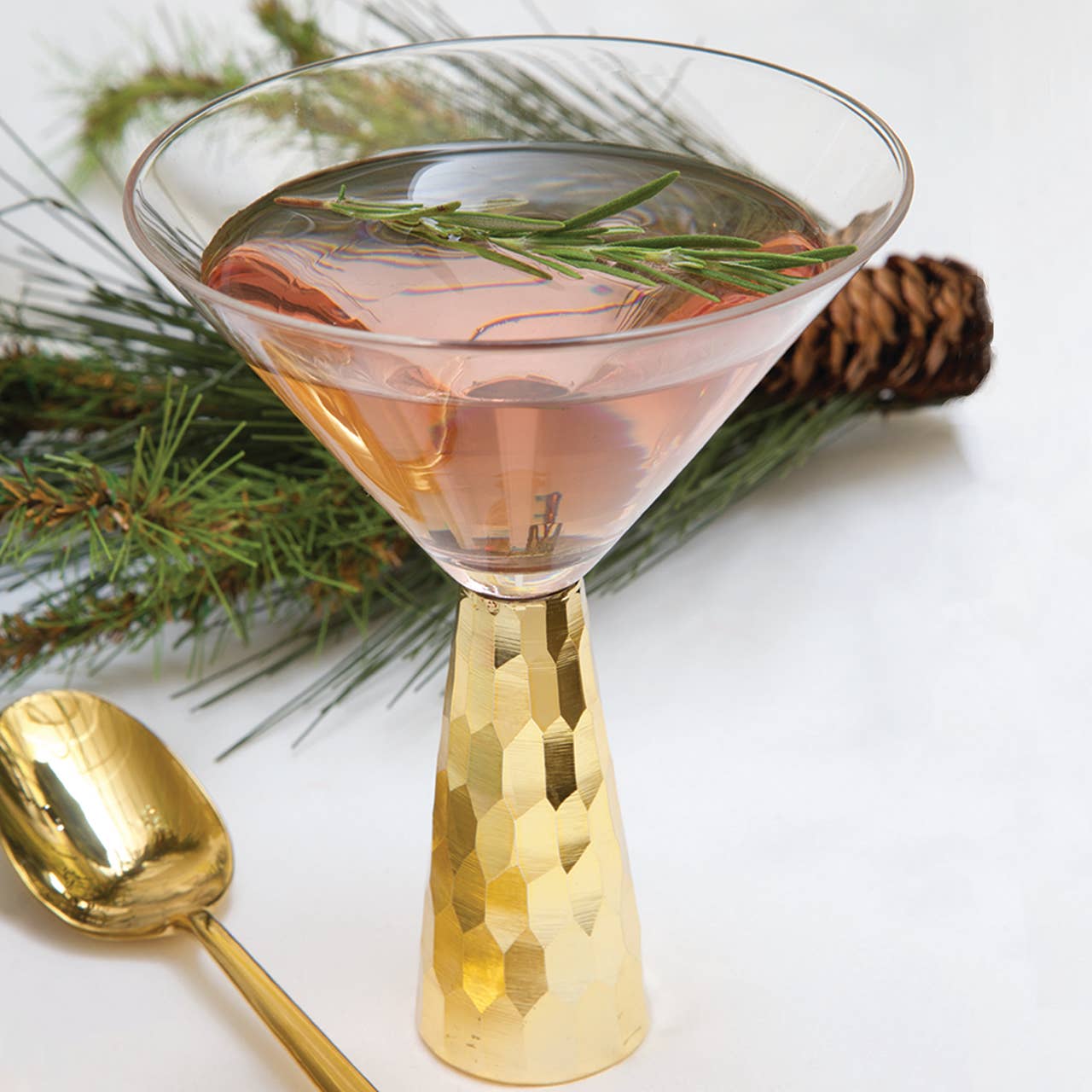 8 Oak Lane - Wholesale Cocktail/Liquor Glass - Gold Hammered Martini Glass1