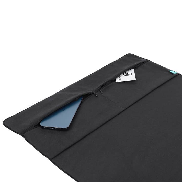 James Hawk - Wholesale Sports Towel - Microfiber Gym Towel with Built-in Pockets2