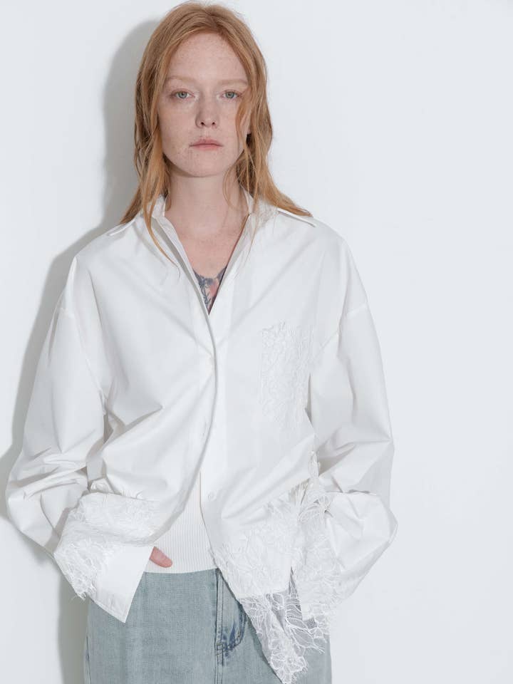 CUBIC – wholesale Buttoned-down shirt – Women's – Lace Panel Shirt19