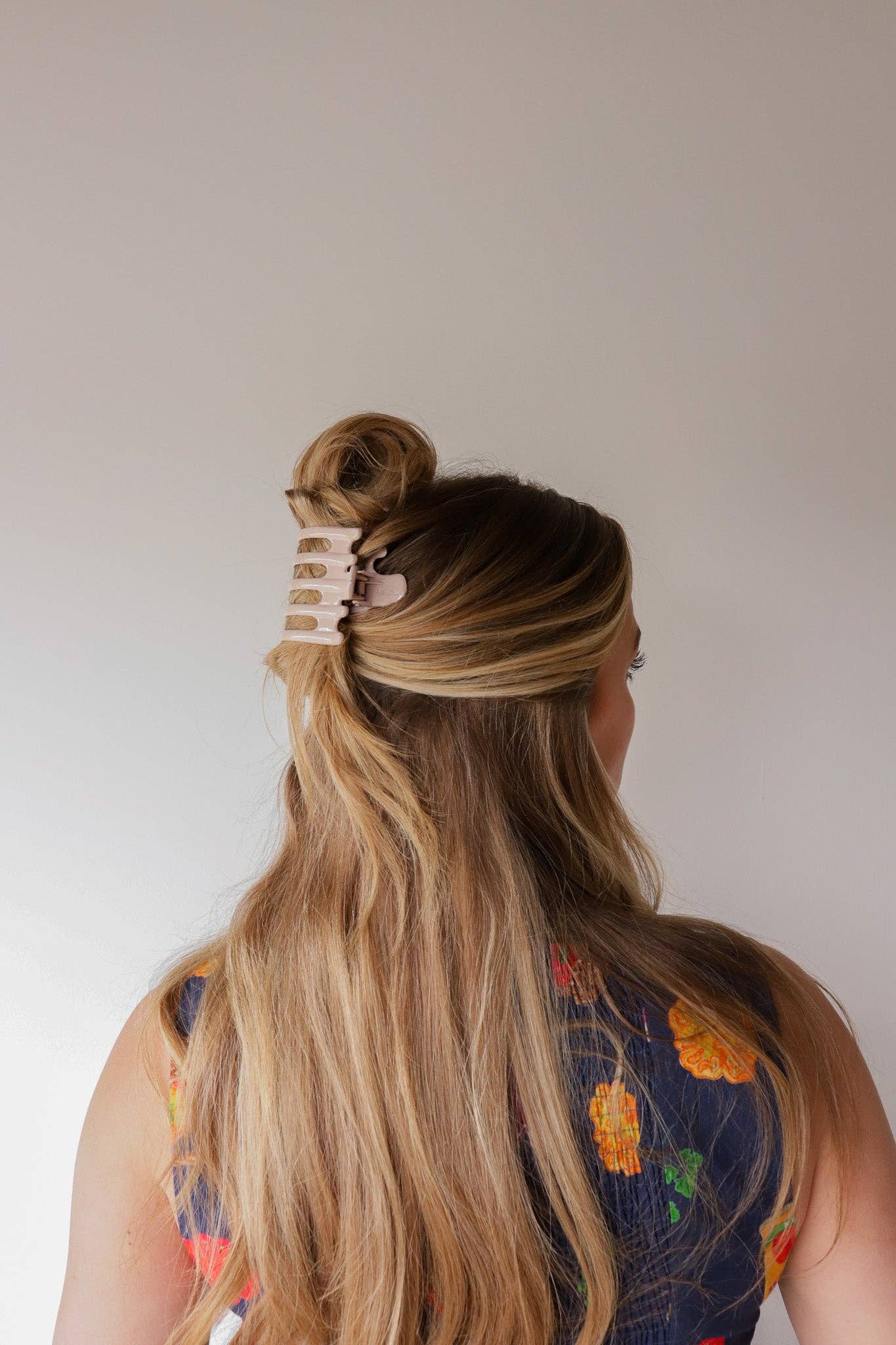 KAXI - Wholesale Hair Clip - Women's - KAXI WIDE LAY DOWN CLAW24