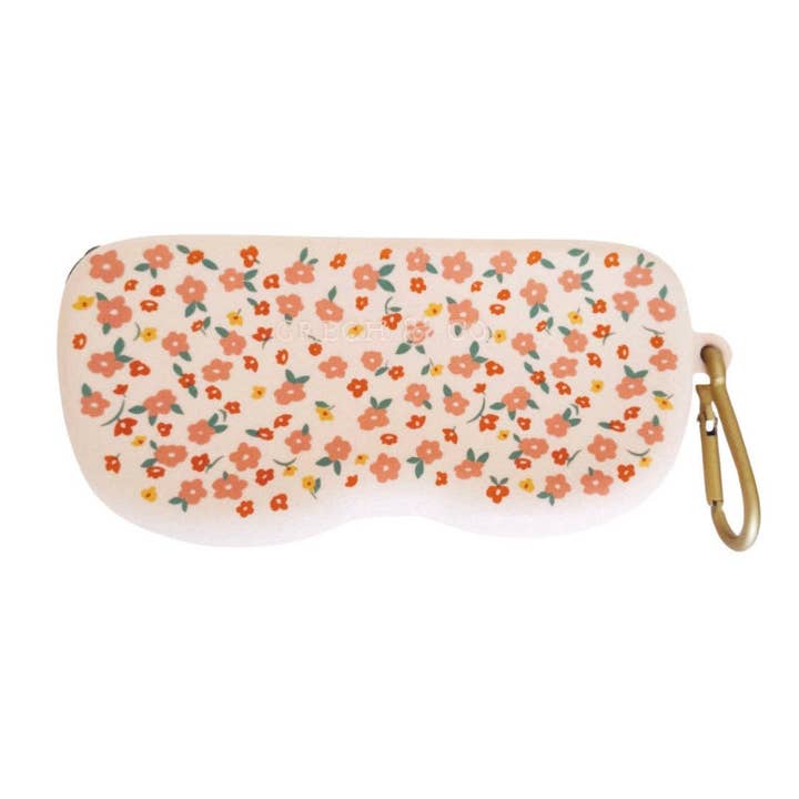 Grech & CO EU - Wholesale Eye Treatment Mask - Zip + Go Case | Soft Silicone | Lille Cottage Club9