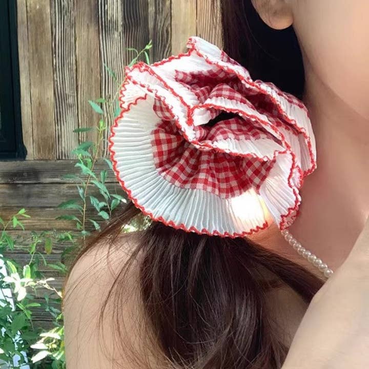 WEST AUSSIE SUPPLIES - Wholesale Scrunchie - Women's - GIFTY - Ruffled Lace Scrunchie