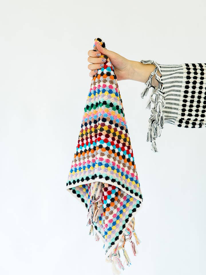 Regnbåge Pom Pom Handduk för wholesale av KISA
