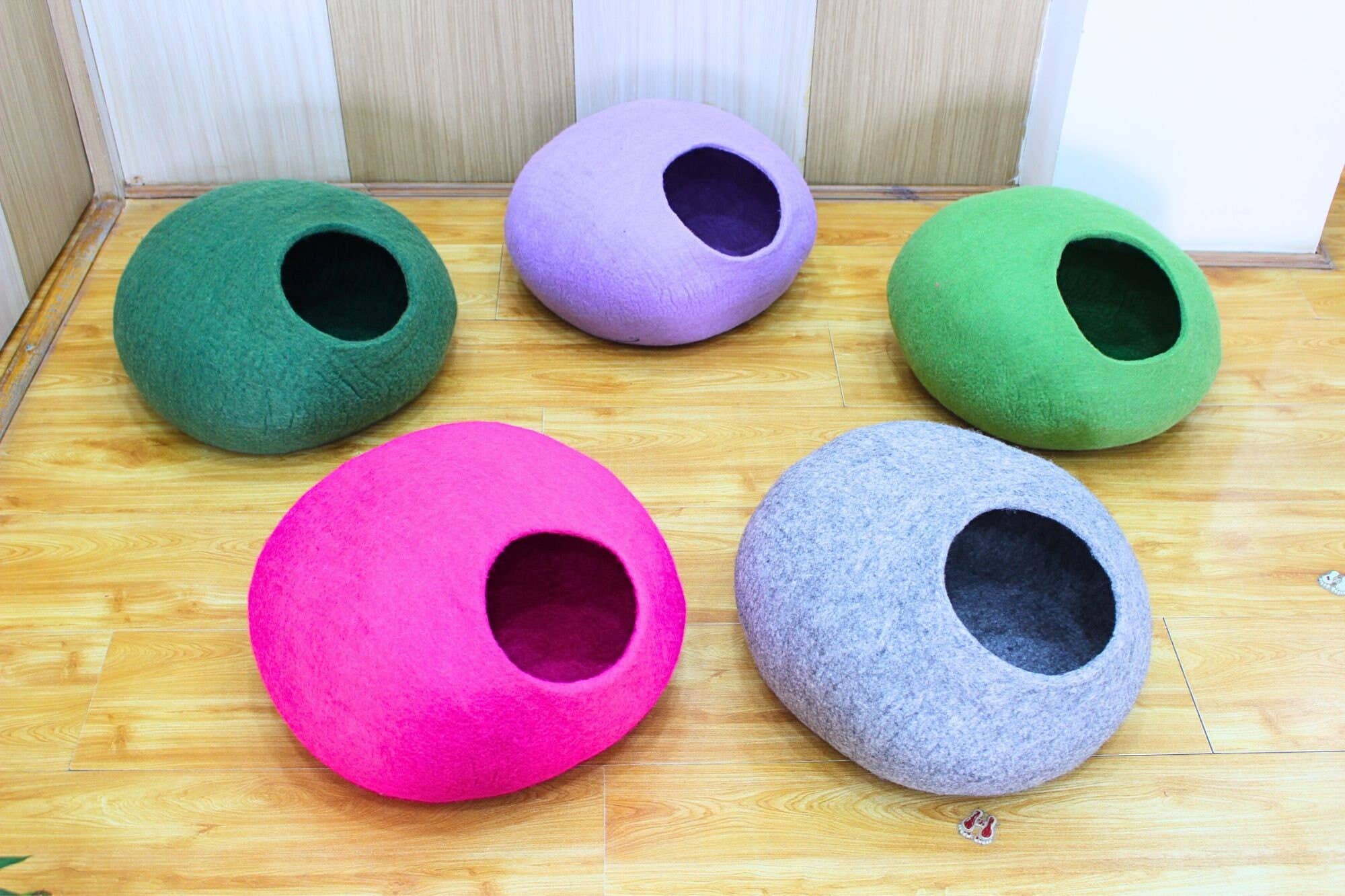 Woollyfelt - Wholesale Pet cave – Cat/dog - Felt Cat Cave - Colorful Pet Hideaway and Bed2