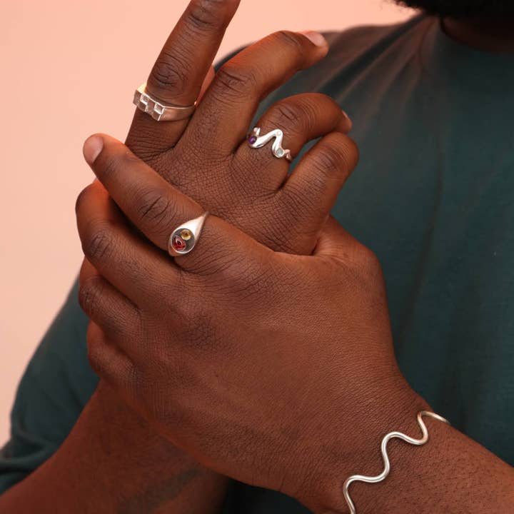 Take Shape Studio – Engroshandel Signetring – Tåredråbe Signet8