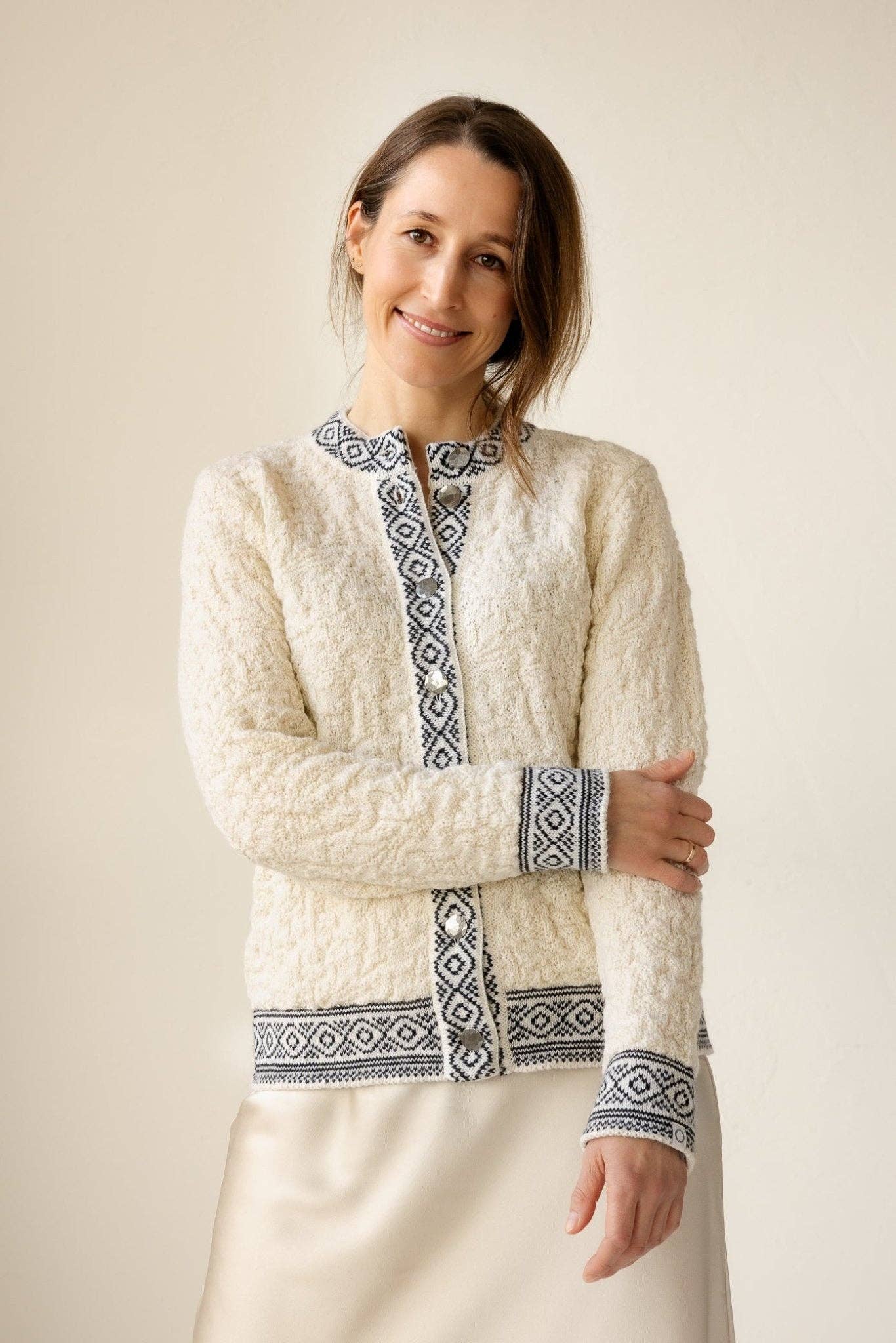Susan Fosse AS - Wholesale Cardigan - Women's - Bryggen Women's Cardigan14