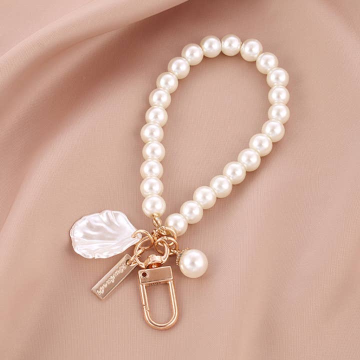Faux Pearl KeychainFaux, AirPods Case Chain, Accessorie for wholesale by DrifWoo
