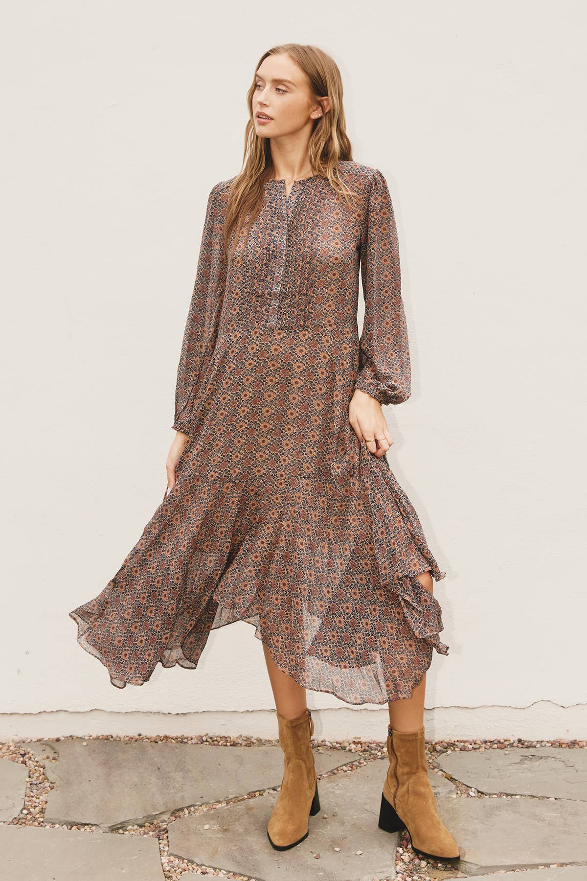 Dress Forum - Vente Robe – femme - FD7107 Robe à ourlet mouchoir Rhapsody7