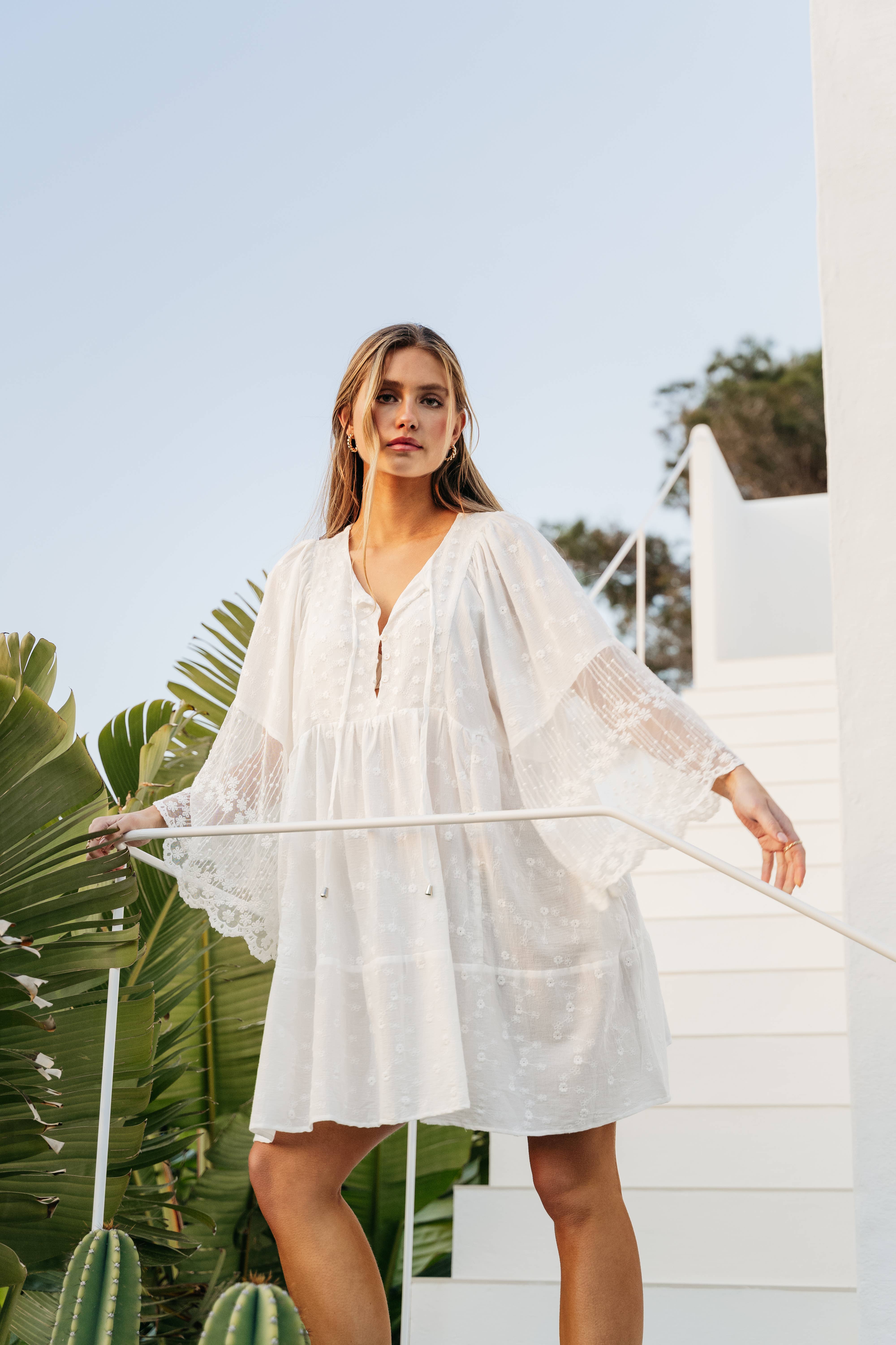 Jaase - Vendita all'ingrosso Vestito - Donna - Vestito Jaase Adela bianco ricamato5