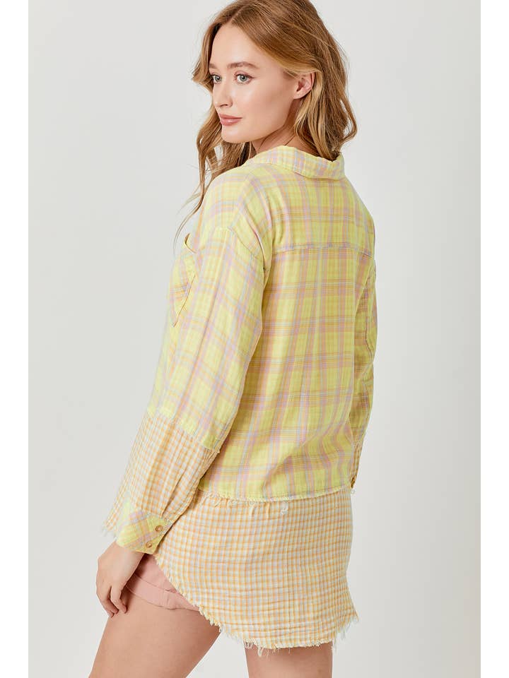 Mystree - Wholesale Shirt Jacket/Shacket - Women's - 20350 Hooded Plaid Shacket