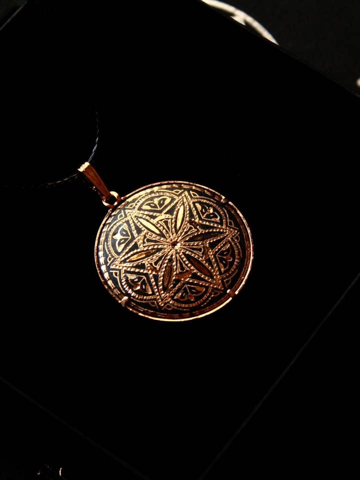 Colgante damasquino/Colgante hecho a mano/Colgante David Star para venta al por mayor de Togashi Damasquinos
