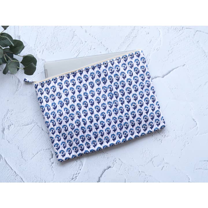 TerraWeave - Wholesale Laptop/Tablet Case - Women's - Quilted Floral Laptop Sleeve 13-16" MacBook & Tablet Case1
