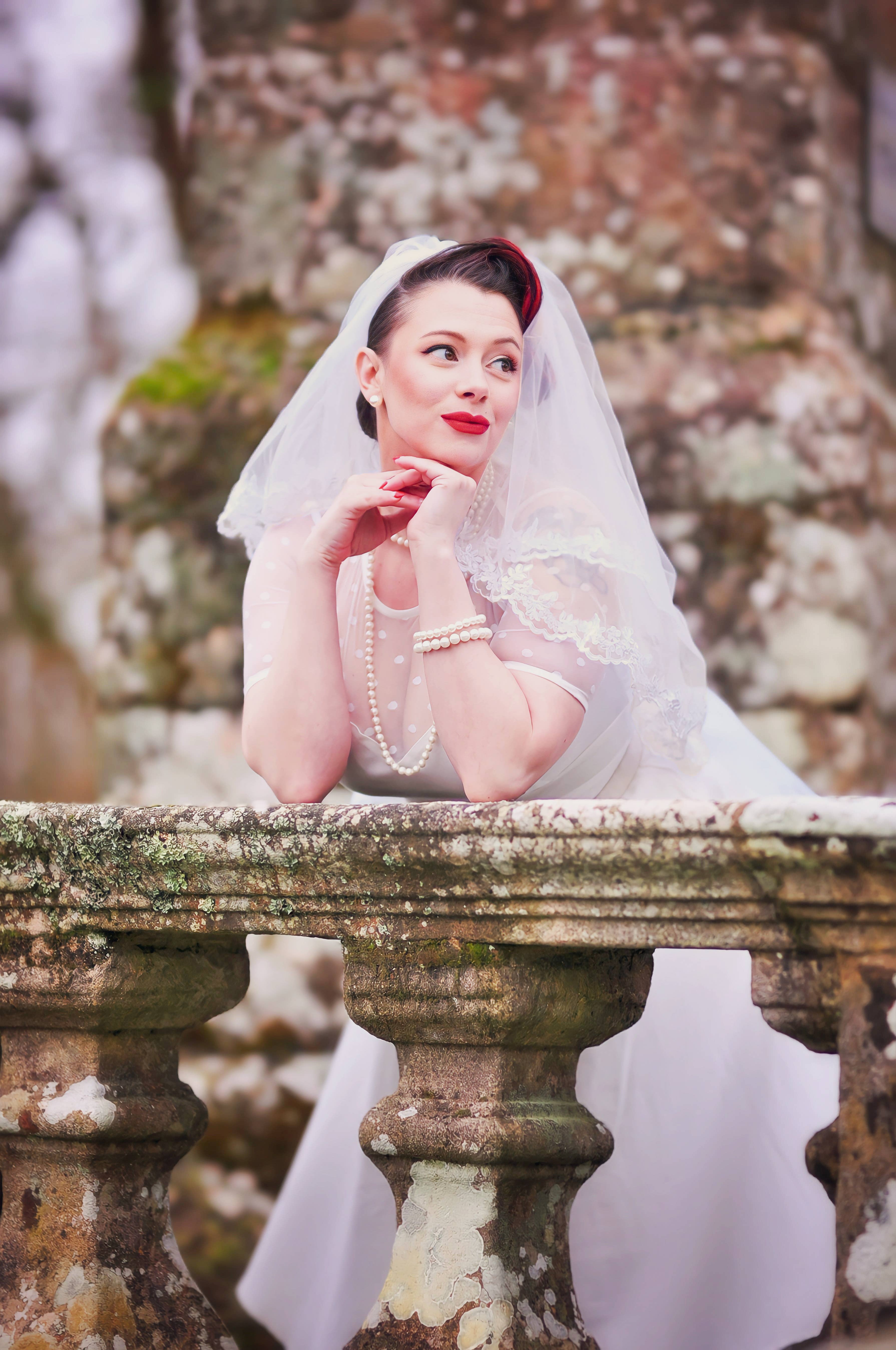 Dolly & Dotty – Vestido - Mulher por atacado – Vestido de Noiva Elizabeth II de Tule com Poás e Mangas Curtas8