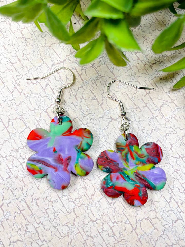 Colorful Daisy for wholesale by Mills5 Designs