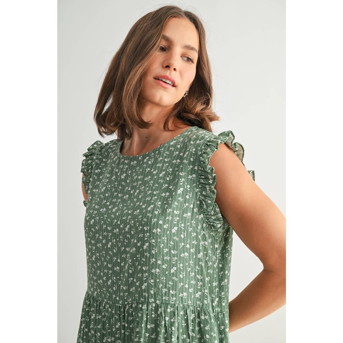 FUN2FUN - Vendita all'ingrosso Vestito - Donna - MINI ABITO A BALZE CON MOTIVO A RIGHE FLOREALI DELICATE E TESTURA10