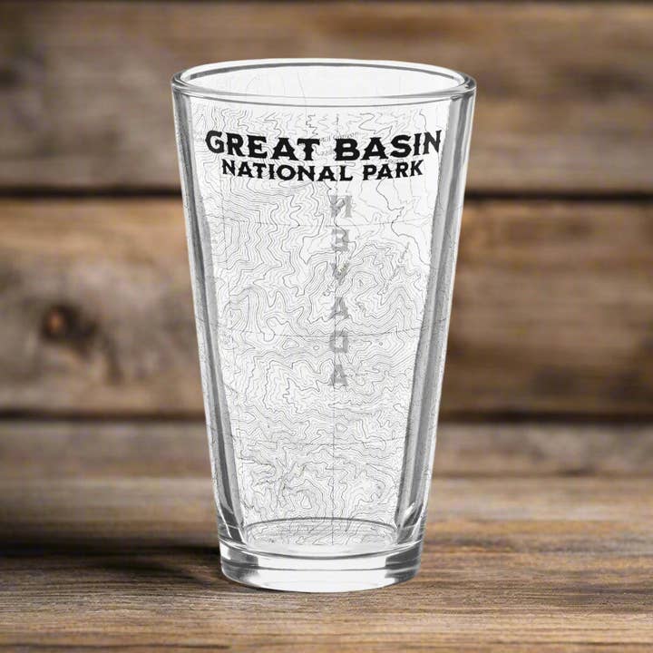 Topografisk ølglas fra Great Basin National Park for engroshandel hos Parks Apparel