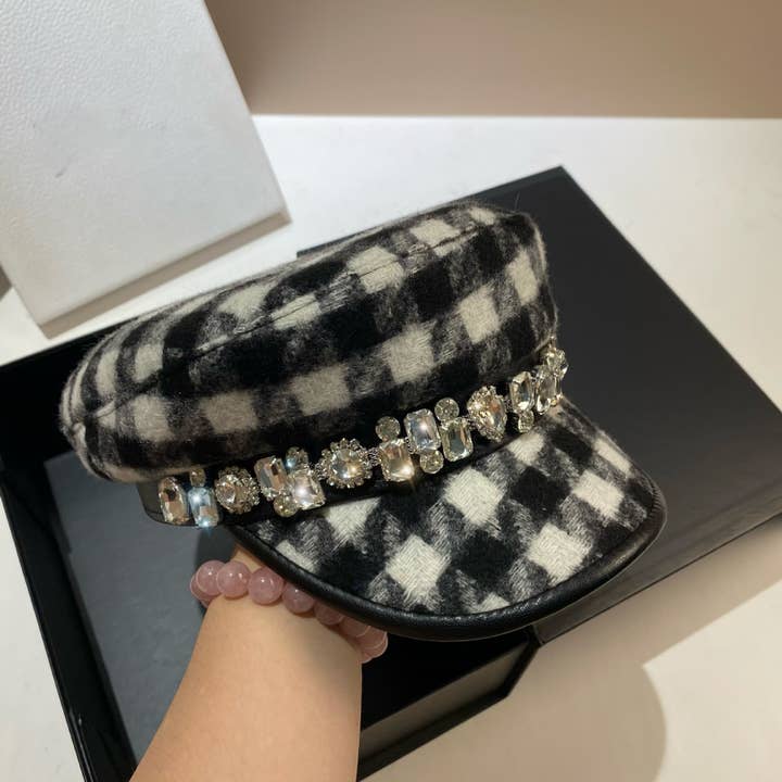PEACH ACCESSORIES - Wholesale News boy/school boy hat – Women's - Black/White Checks Winter Cap with Jewells Details WA2095